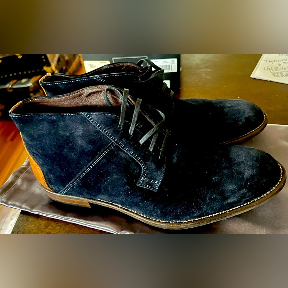 Antonio Maurizi Men’s Navy Blue Suede Ankle Boots. Size 41